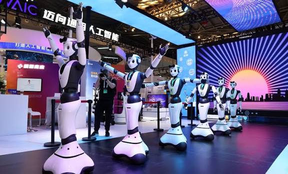 China’s Smart Pet Care Boom: AI Gadgets Transform How Owners Care for Their Pets