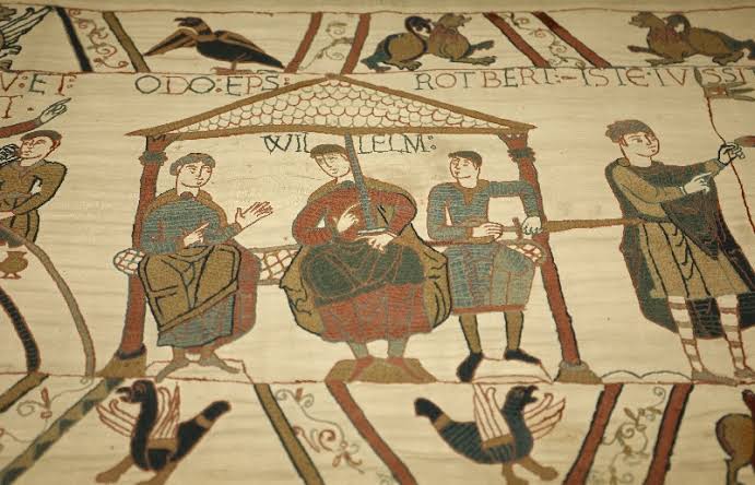 From 1066 to London : Bayeux Tapestry Returns for First Public Display in Centuries