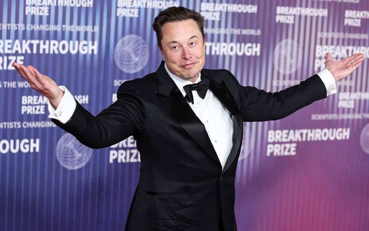 Elon Musk Becomes World’s First Trillionaire After Historic SpaceX IPO