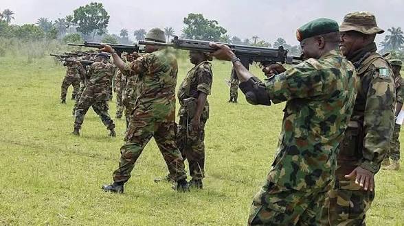 8 Division Kicks Off Inter-Brigade Contest, Charges Troops on Leadership and Excellence