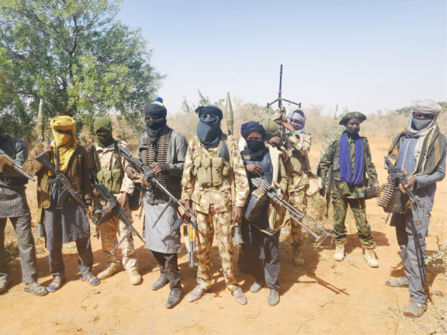 Yan bindiga sun. Dora wa Al'umma Haraji, Ana Kuma Cin Zarafin Matansu — Wasu Mazauna Jihar Neja